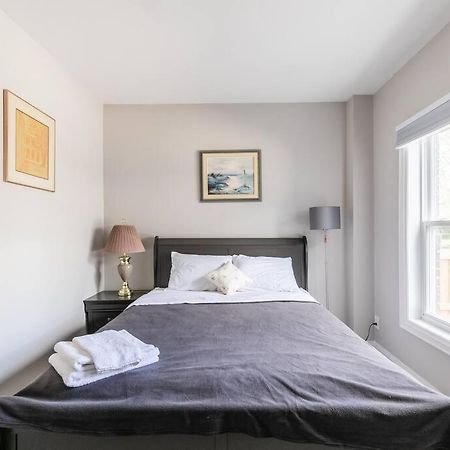 Modern House Newly Furnished 3 Mins Drive To Fall Niagara Falls Exterior photo