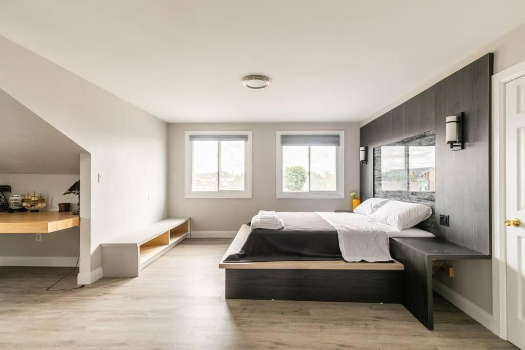 Modern House Newly Furnished 3 Mins Drive To Fall Niagara Falls Exterior photo
