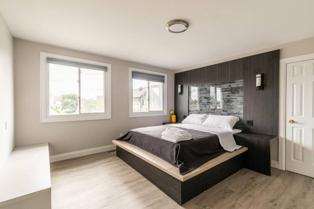 Modern House Newly Furnished 3 Mins Drive To Fall Niagara Falls Exterior photo